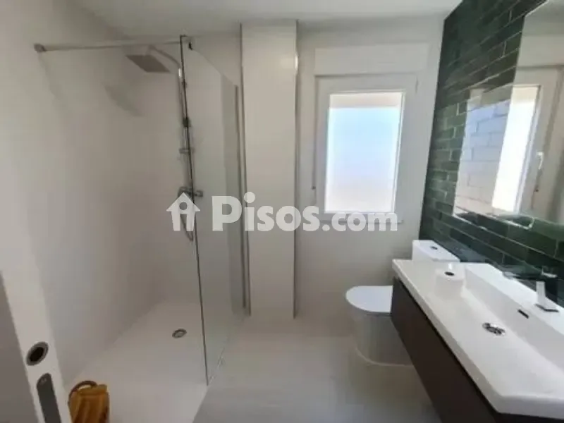 Vannitoad - Modern Flat with Balcony in Parque Sur, Albacete