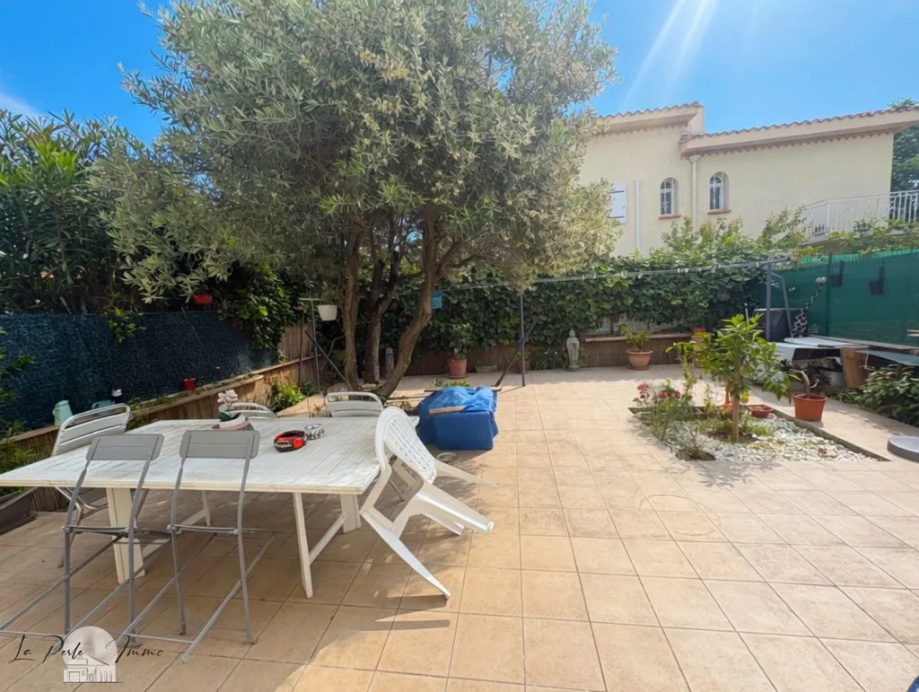 Terrasse - Appartement F4 avec Parking et Jardin à Perpignan