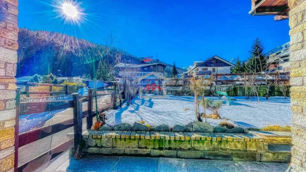 Balcon - Rear-Facing Apartment with Garden in Bardonecchia