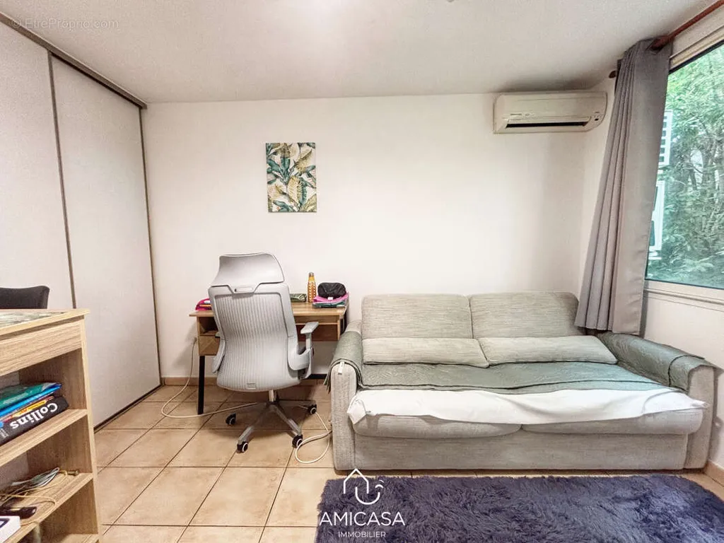 Magamistoad - Studio with Parking in Sainte-Clotilde
