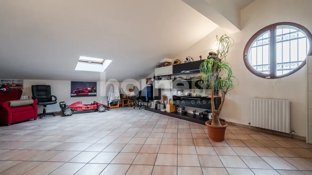 Toad - Luxury Villa with Garden in Modena