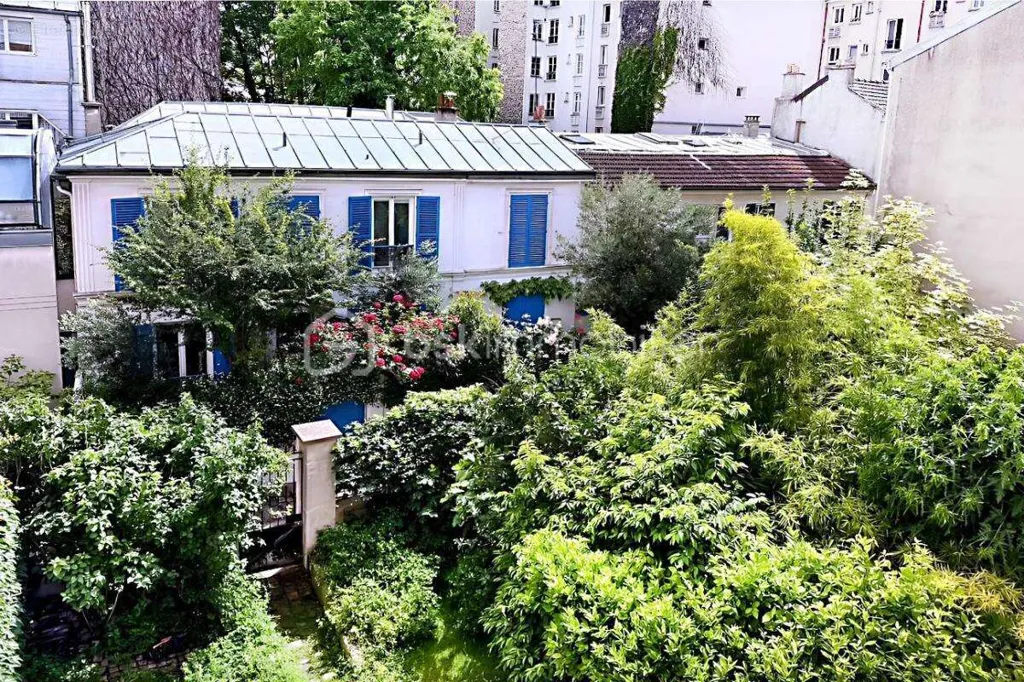 Õhuvaade - Compact Parisian Flat with Garden in Jourdain