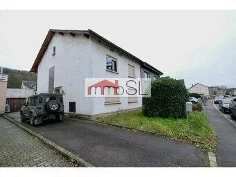 Extérieur - Maison Individuelle avec Jardin à Diekirch
