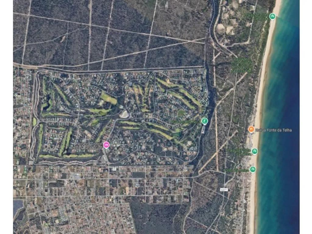 Approved Plot with Golf View in Charneca de Caparica
