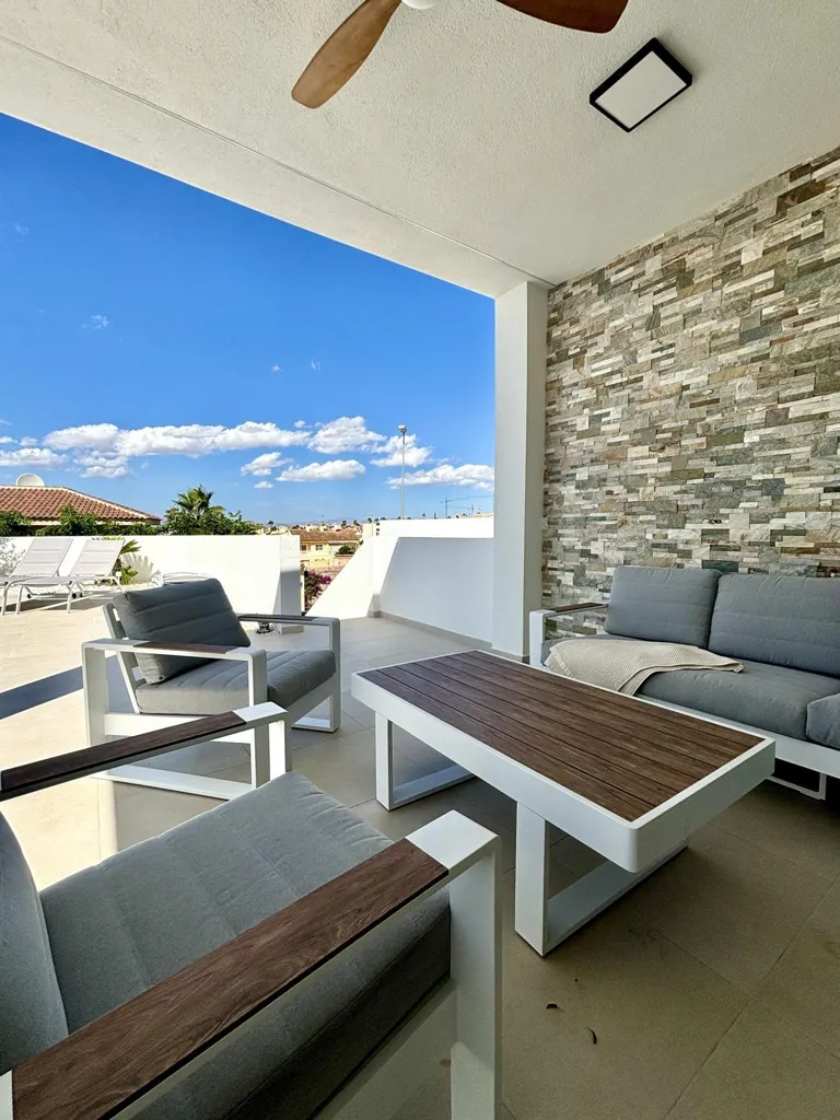 Terrass - Chalet with Pool in Benijófar