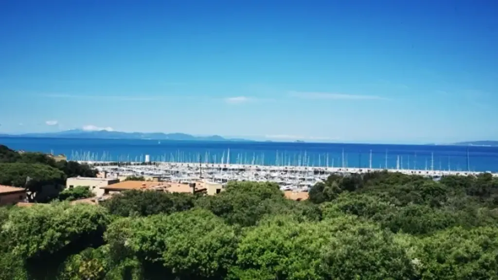 Duplex with Sea View Terrace in Marina di Punta Ala
