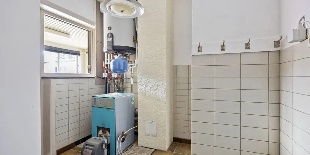 Pesuköök - Family Home with Potential in Hechtel