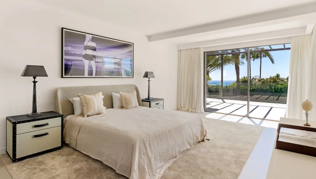Chambres - Luxury Villa with Sea Views in Golden Mile