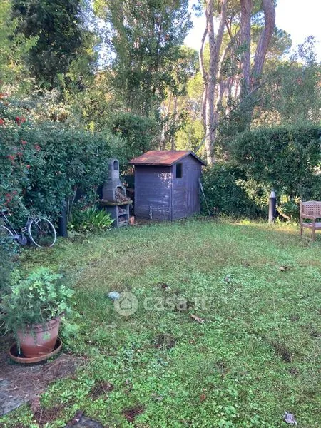 Jardin - Rustic Bifamiliar Villa with Garden in Poveromo