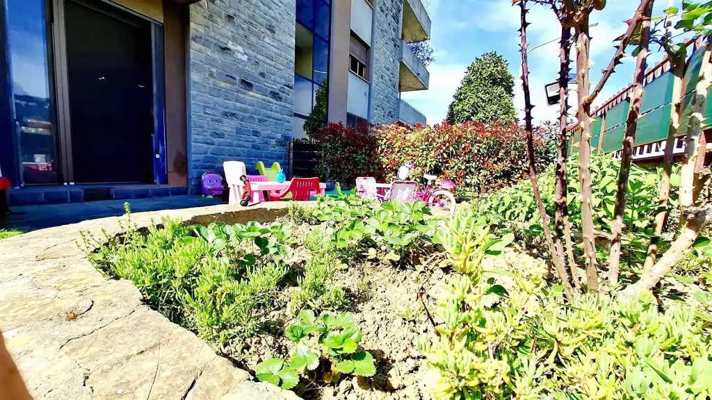 Aed - Rustic Apartment with Private Garden in Lastra a Signa