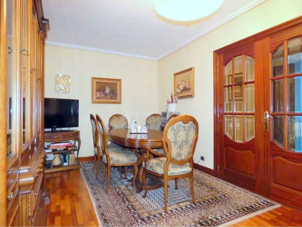 Söögituba - Flat with Garage in Calle de Karmelo