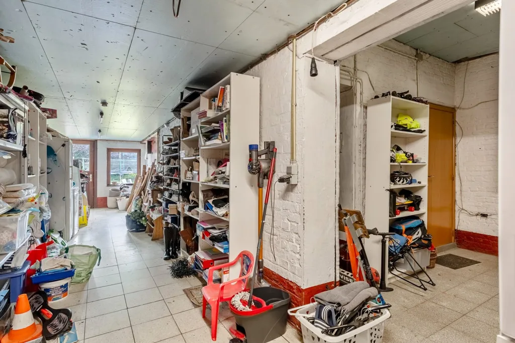 Utility Room - Spacious House with Garden in Oud-Heverlee