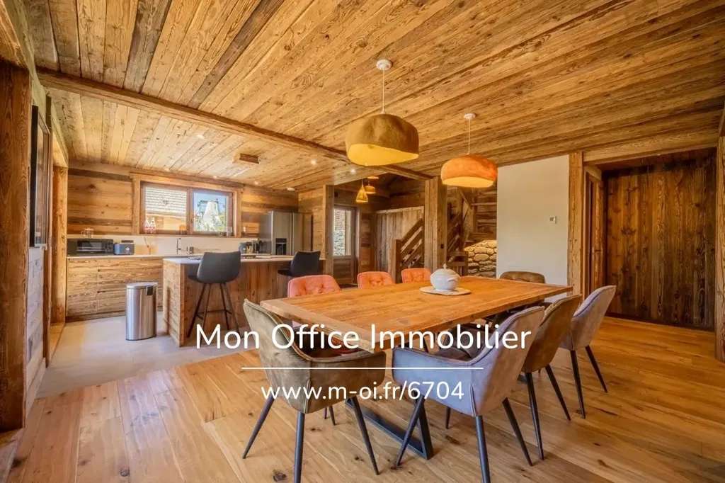 Salle à manger - Corps de Ferme Rénové en Chalets à Manigod