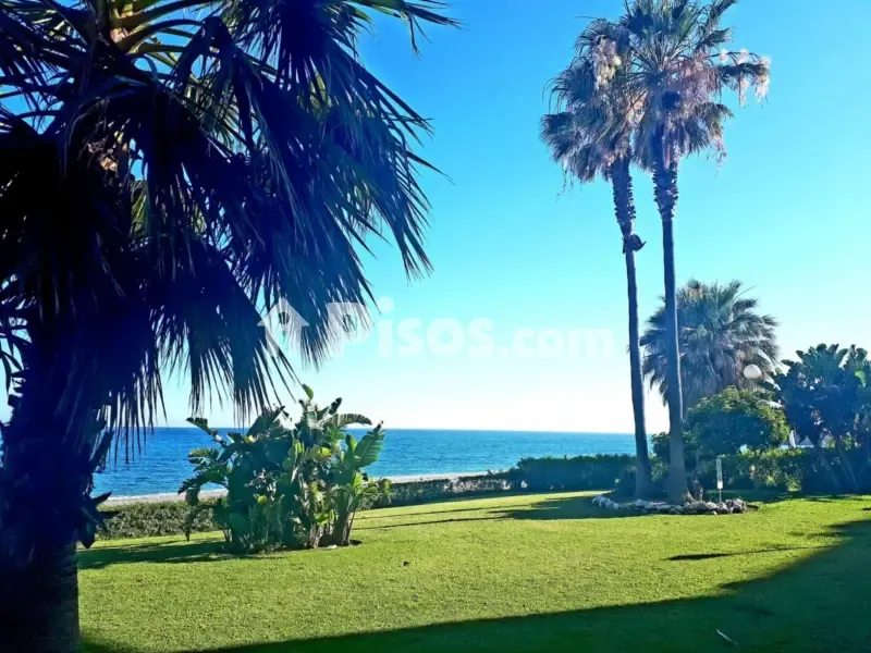 Garden - Three-Storey House with Sea Views in Nerja