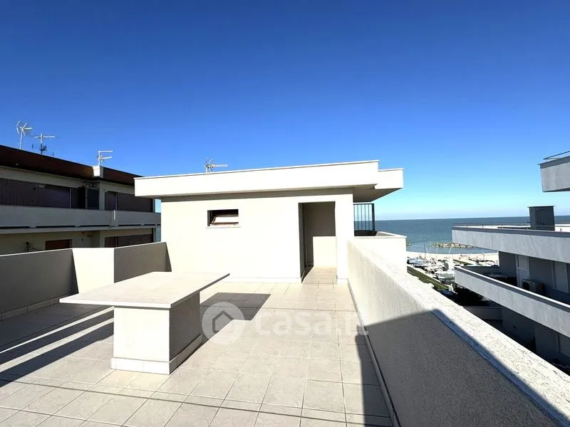 Terrazza - Seafront Apartment with Balcony in Senigallia