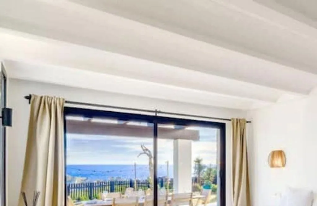 Chambres - Seaside Villa with Private Beach in Estepona