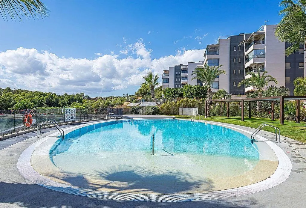 Bassein - Penthouse with Pool in Campos de Golf