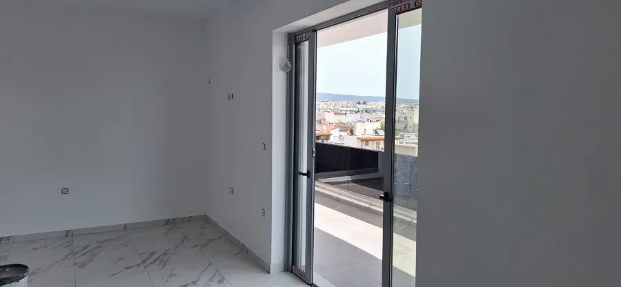 Pièces - Apartment with Park View in Palaió Menidi Centre