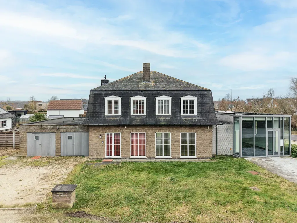 Õhuvaade - House with Office Space in Aalter