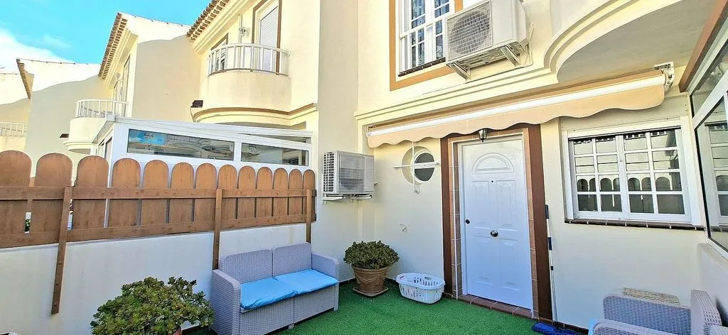 Aed - Semi-Detached Villa with Pool in Chayofa