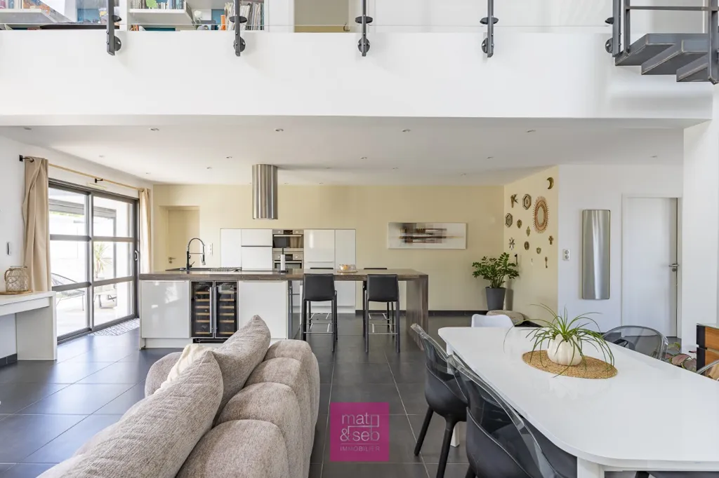 Salle à manger - Villa Contemporaine avec Piscine entre Terre et Mer
