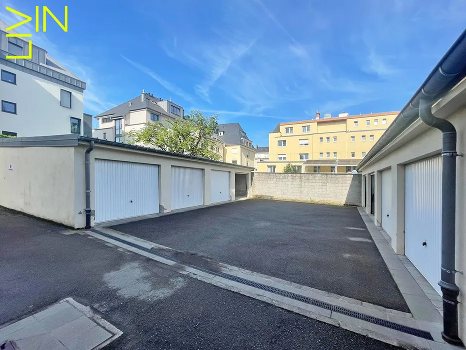 Extérieur - Garage à Louer au Centre de Luxembourg