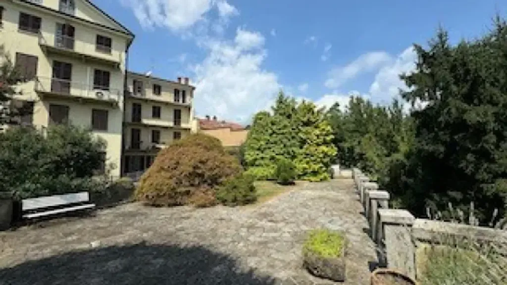 Giardino - Apartment with Balcony in Biella Historic Centre
