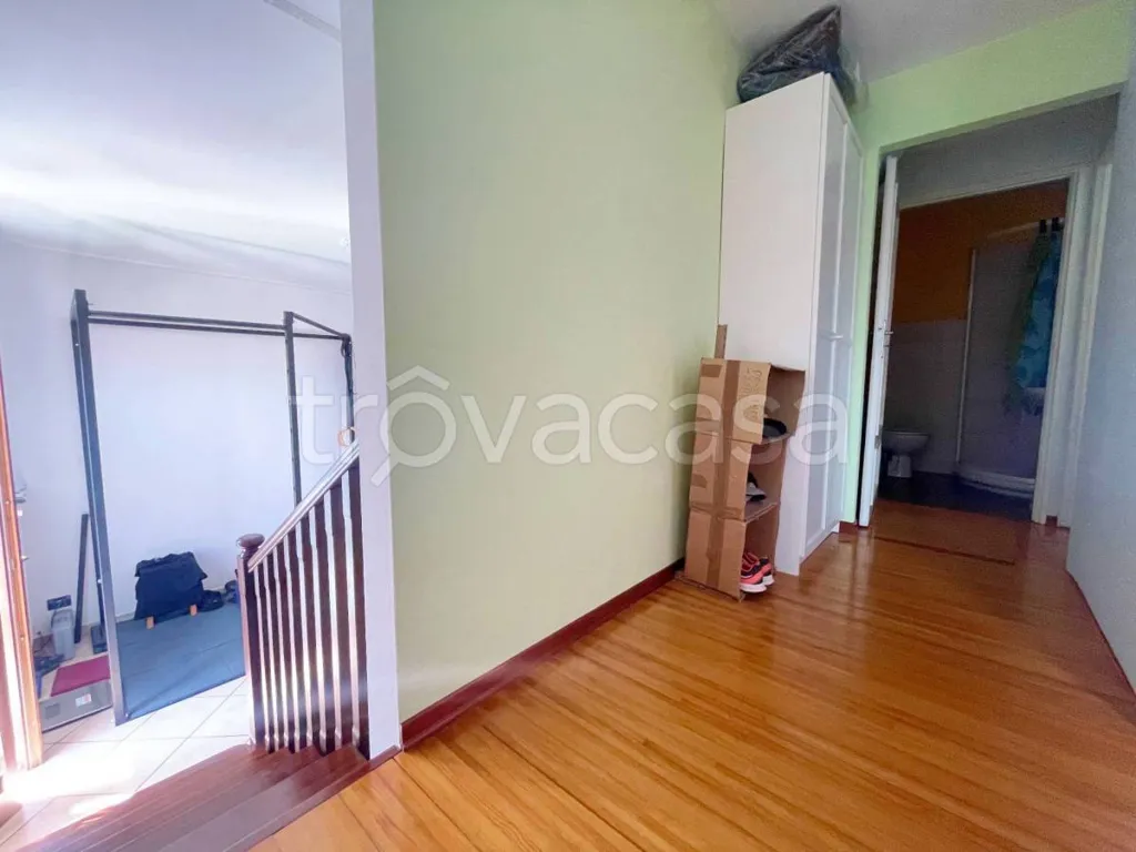 Entrée - Luxury Apartment with Balcony in Cantalupa