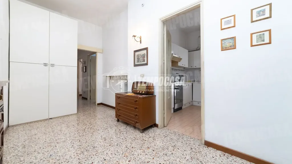 Appartement 3 pièces à IT