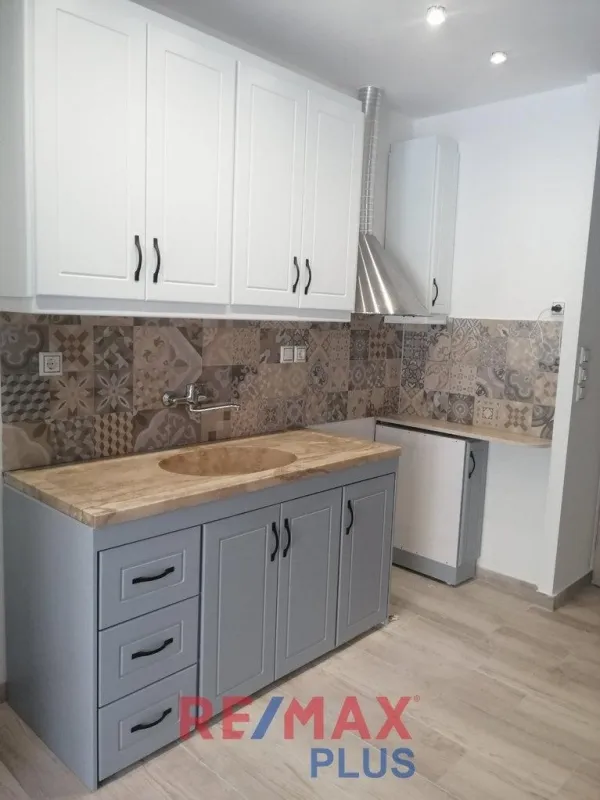 Köök - Renovated Flat with Sea View in Palaió Fáliro