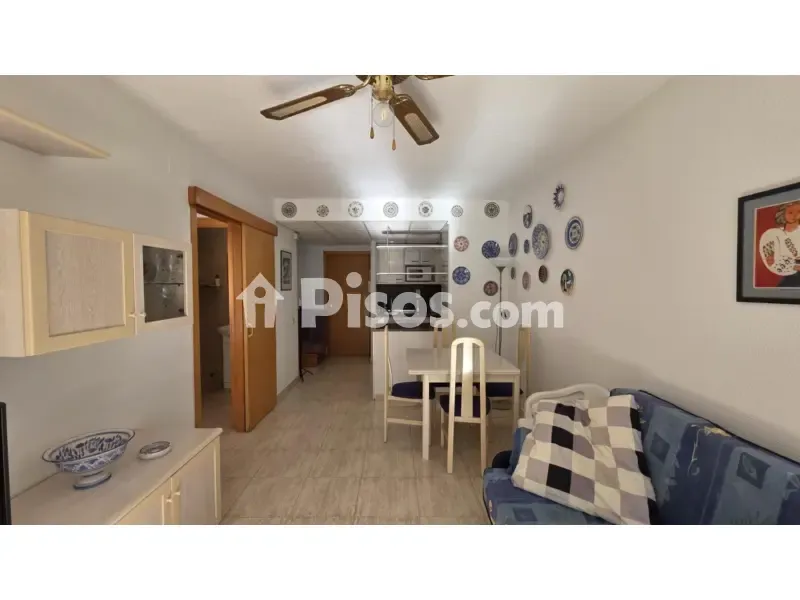 Söögituba - Apartment with South View in Salou Eixample