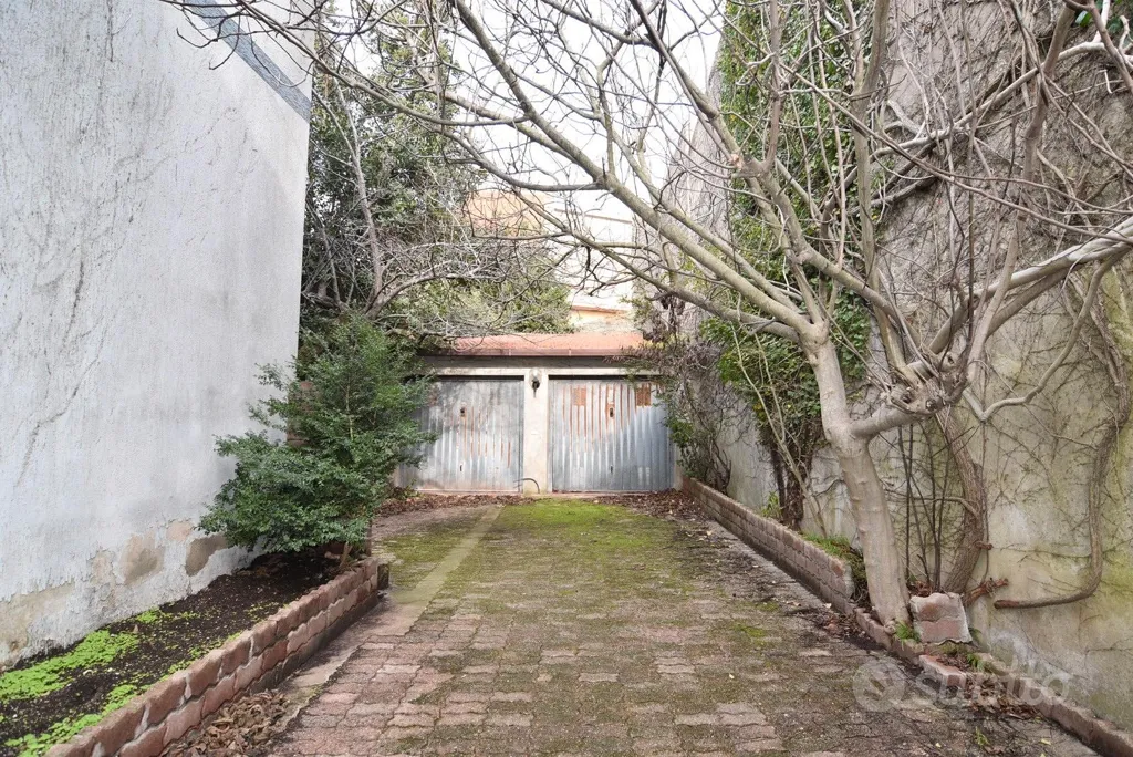 Aed - Duplex Apartments with Courtyard in Macomer