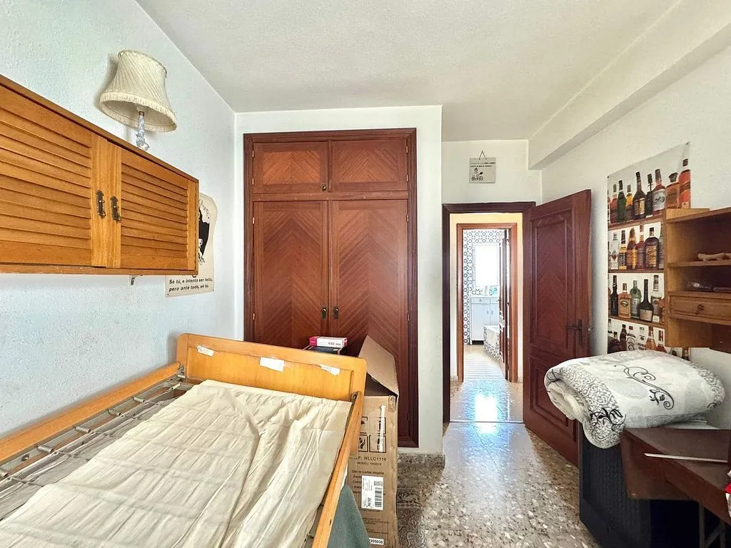 Chambres - Apartment with Balcón in Gandía