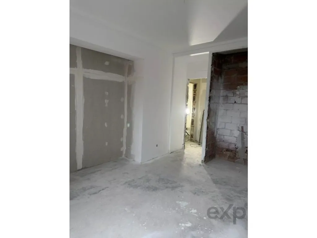 Pièces - Penthouse Flat with Courtyard in Downtown Lisbon