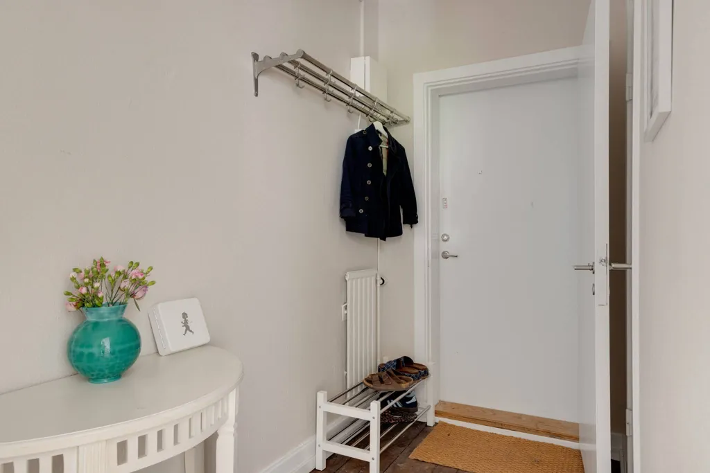 Esik - Charmant Flat with Balcony in Luthagen