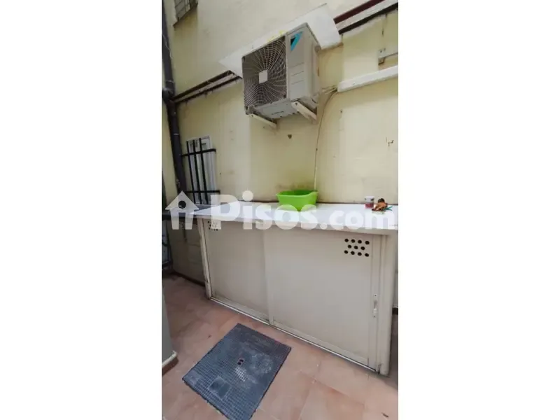Buanderie - Semi-Basement Flat with Patio in Madrid