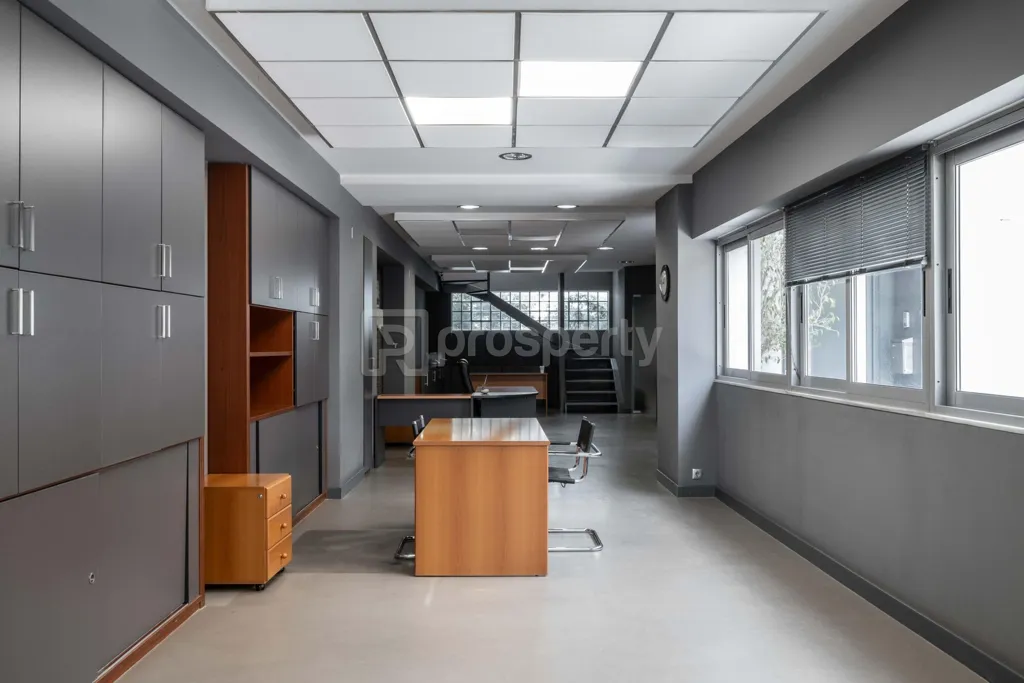 Bureau - Commercial Building with Parking in Chalandri