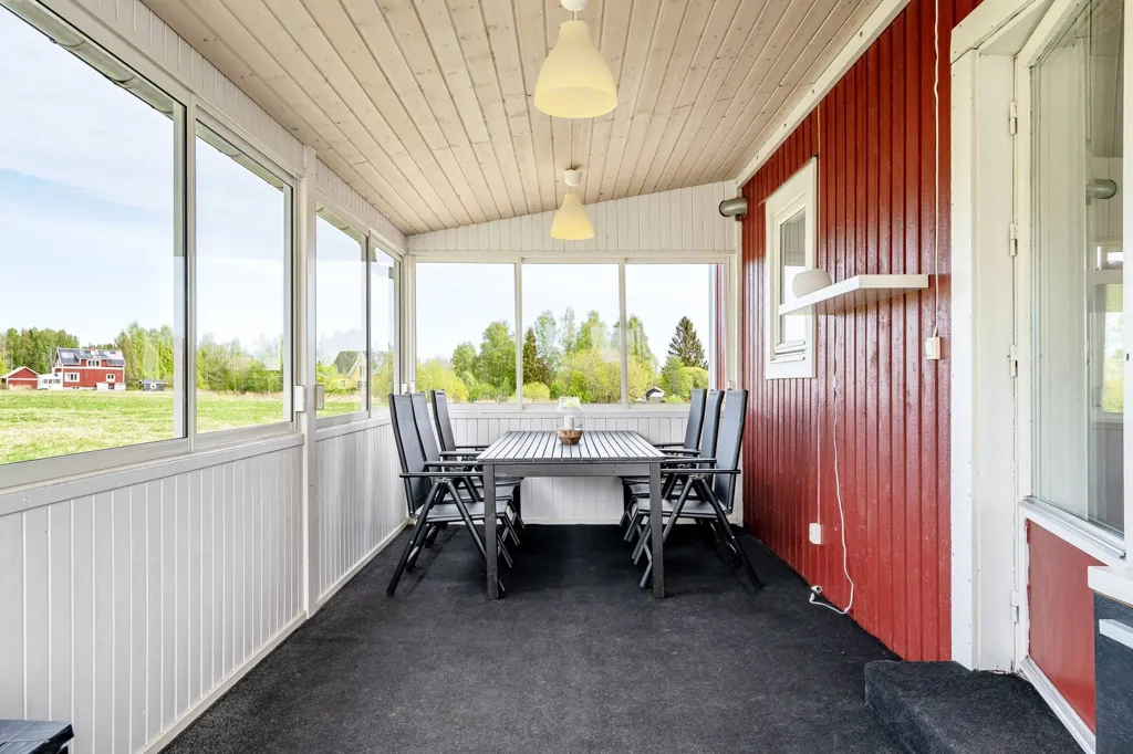 Charming Villa with Terrace in Gamla Falmark