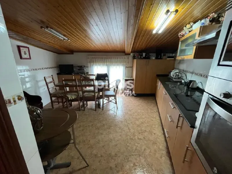 Cuisine - Maison 4 chambres à ES