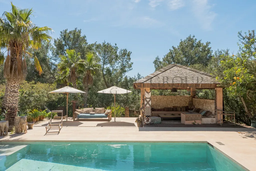 Piscine - Historic Chalet with Pool and Terrace in Sant Josep