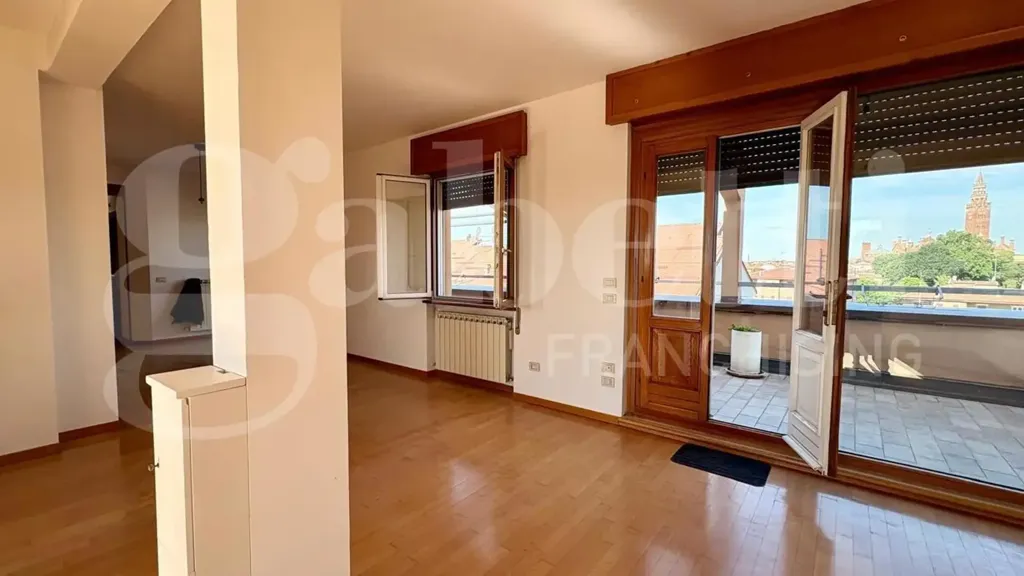 Elutuba - Apartment with City View in Cremona