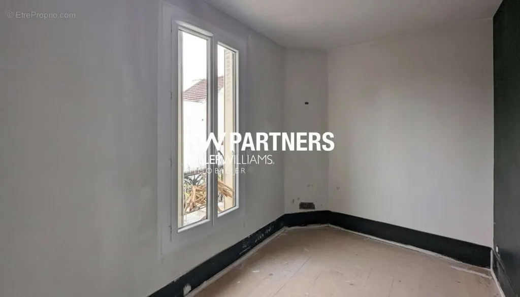 Pièces - Maison mitoyenne avec jardin et terrasse à proximité du T5