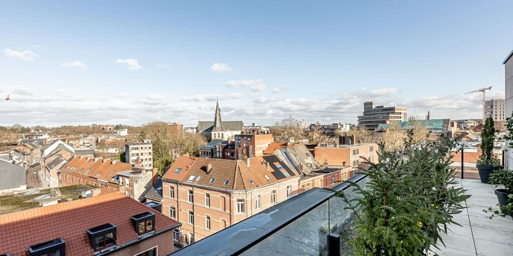 Rõdu - Penthouse with Panoramic Views in Leuven