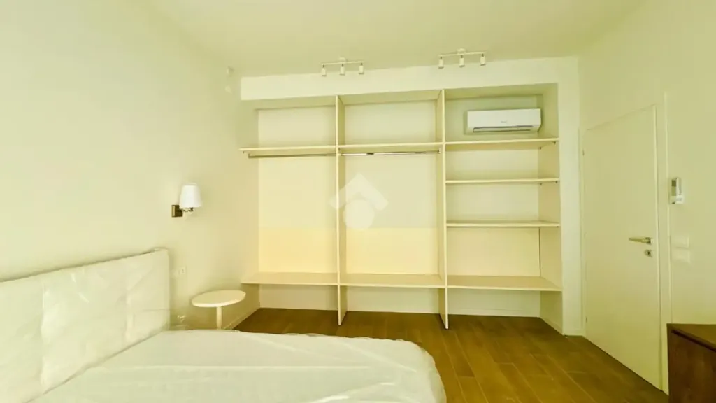 Magamistoad - Modernised Two-Bedroom Apartment in Mantova