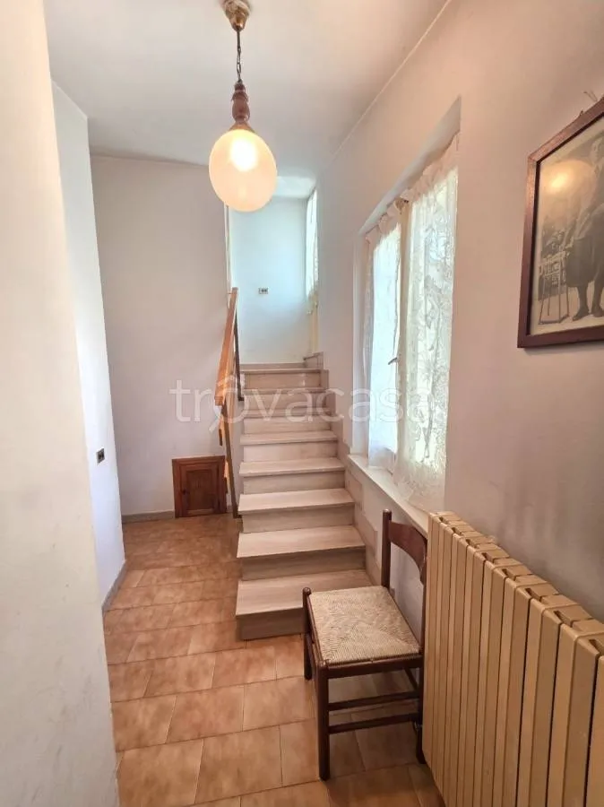 Toad - Independent House with Mountain View in Sellano