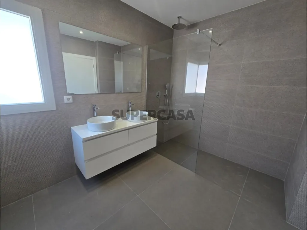 Salles de bain - Duplex House with Pool in Aroeira