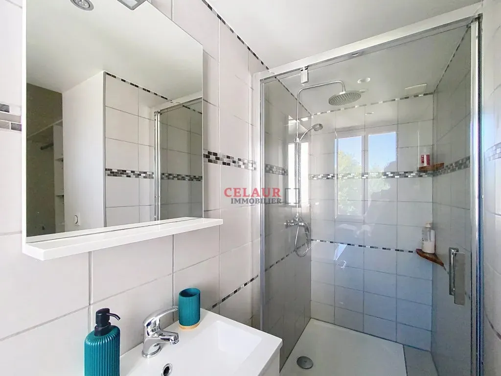 Vannitoad - Duplex with Garden in Uzerche