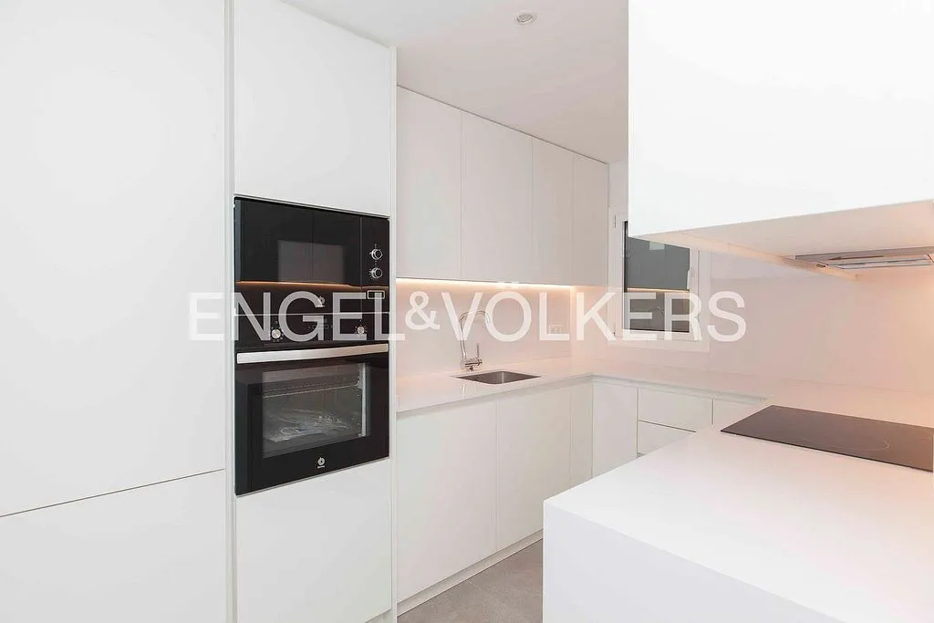 Köök - Reformed Apartment with Catalan Vault in El Putxet