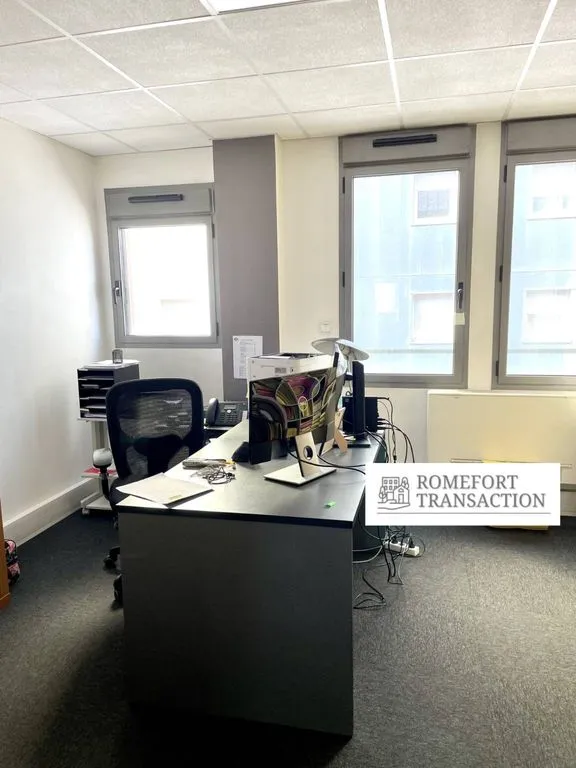 Kabinet - Office Space with Loire View in Nantes