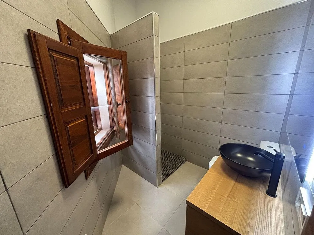 Bagni - Flats with Private Garage in Porto Cristo